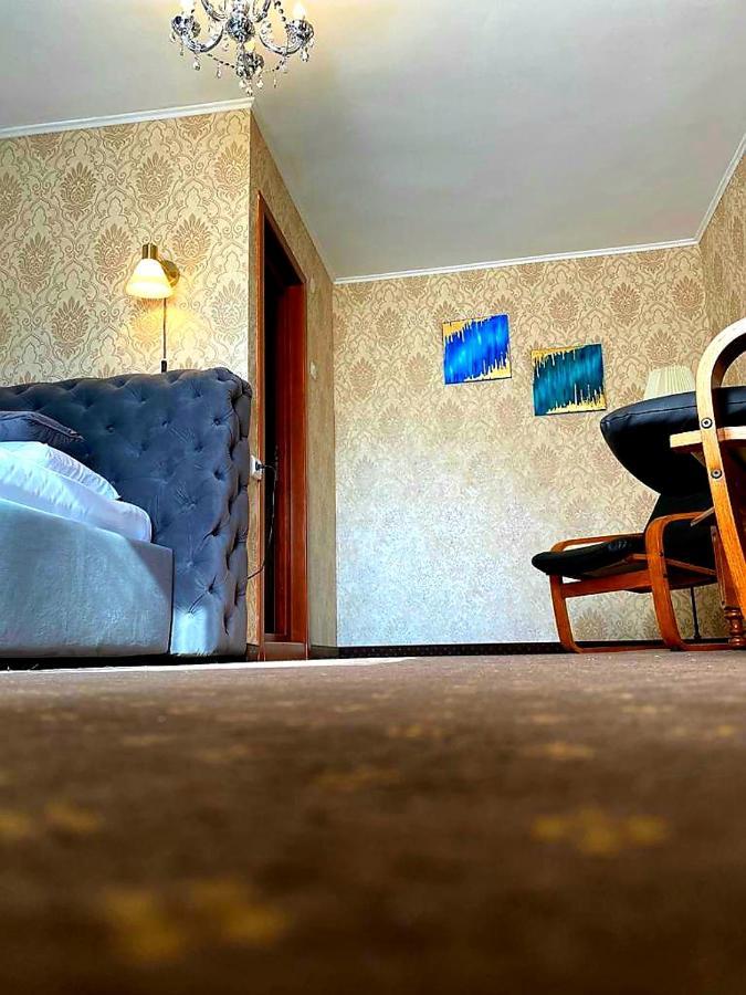 Casa Topazz ทาร์กู จิอู ภายนอก รูปภาพ