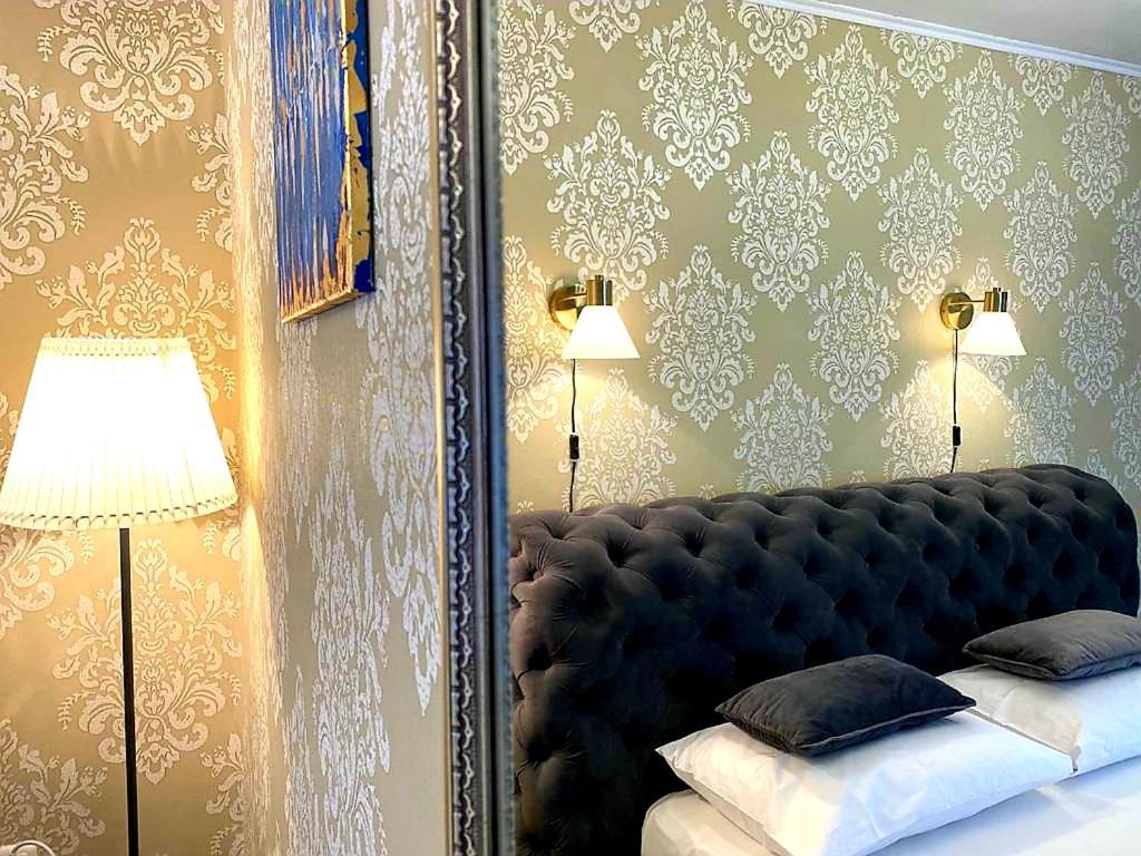 Casa Topazz ทาร์กู จิอู ภายนอก รูปภาพ