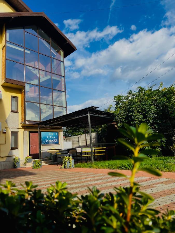Casa Topazz ทาร์กู จิอู ภายนอก รูปภาพ