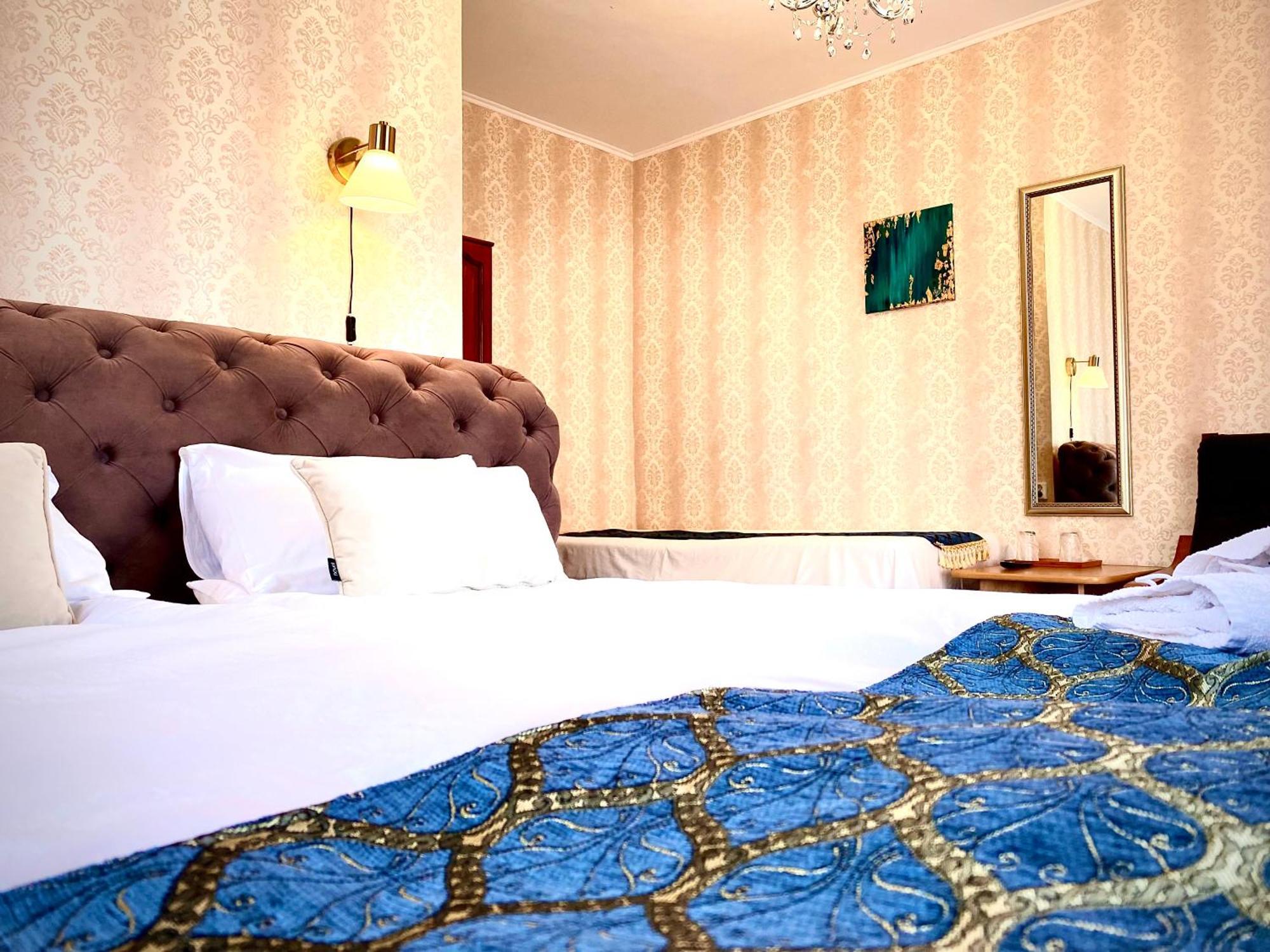Casa Topazz ทาร์กู จิอู ภายนอก รูปภาพ